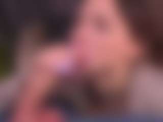 Bllowjoyy's Live Sex Cam Show