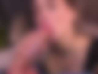 Bllowjoyy's Live Sex Cam Show