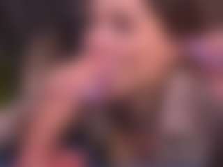 Bllowjoyy's Live Sex Cam Show