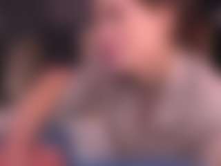 Bllowjoyy's Live Sex Cam Show