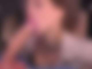 Bllowjoyy's Live Sex Cam Show