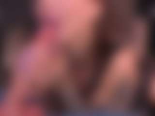 Bllowjoyy's Live Sex Cam Show