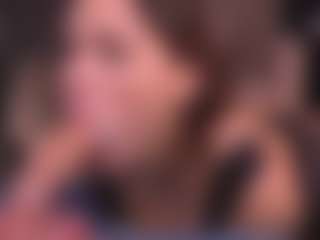 Bllowjoyy's Live Sex Cam Show