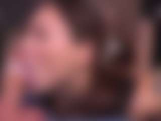 Bllowjoyy's Live Sex Cam Show