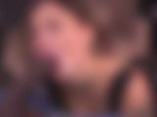 Bllowjoyy's Live Sex Cam Show