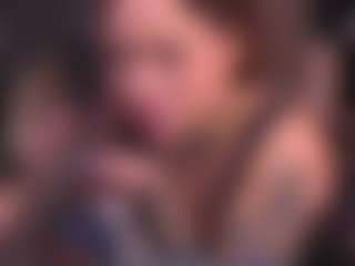 Bllowjoyy's Live Sex Cam Show