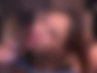 Bllowjoyy's Live Sex Cam Show