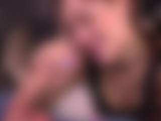 Live cam show with Bllowjoyy - BBW Teen (18+) on TeamSkeetLive