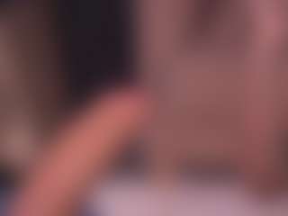 Bllowjoyy's Live Sex Cam Show