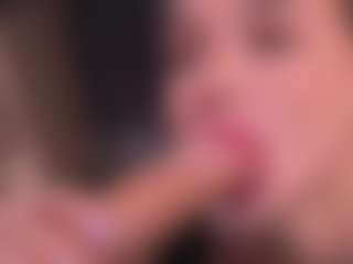 Bllowjoyy's Live Sex Cam Show