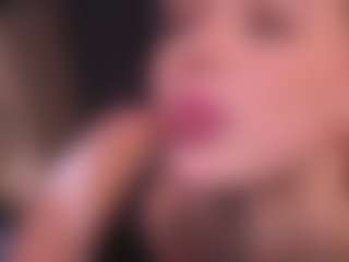 Bllowjoyy's Live Sex Cam Show