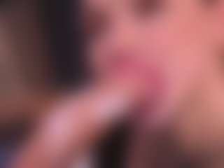 Bllowjoyy's Live Sex Cam Show