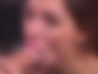 Bllowjoyy's Live Sex Cam Show