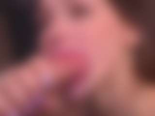Bllowjoyy's Live Sex Cam Show