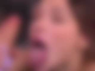Bllowjoyy's Live Sex Cam Show