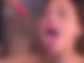 Bllowjoyy's Live Sex Cam Show