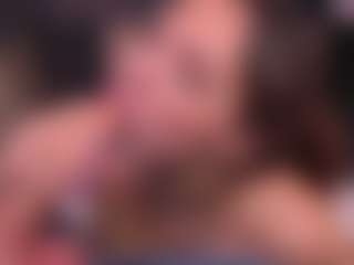 Bllowjoyy's Live Sex Cam Show
