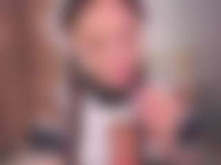 Bllowjoyy's Live Sex Cam Show