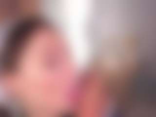 Bllowjoyy's Live Sex Cam Show