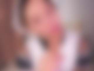 Bllowjoyy's Live Sex Cam Show