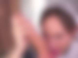 Bllowjoyy's Live Sex Cam Show