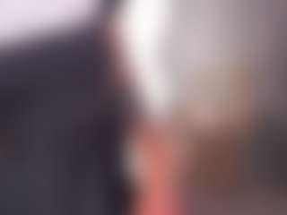 Bllowjoyy's Live Sex Cam Show