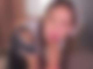 Bllowjoyy's Live Sex Cam Show