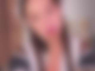 Bllowjoyy's Live Sex Cam Show