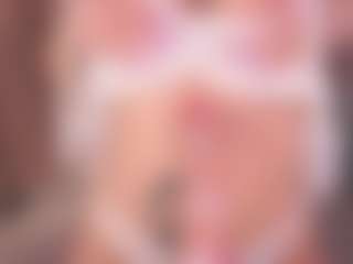 Bllowjoyy's Live Sex Cam Show