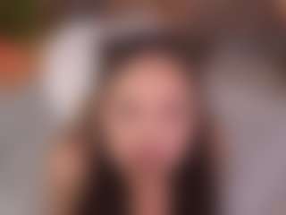 Bllowjoyy's Live Sex Cam Show