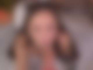 Bllowjoyy's Live Sex Cam Show
