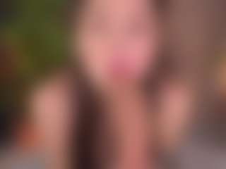 Bllowjoyy's Live Sex Cam Show