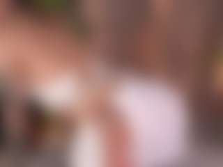 Bllowjoyy's Live Sex Cam Show