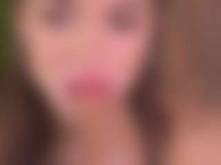 Bllowjoyy's Live Sex Cam Show