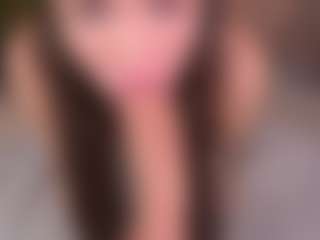 Bllowjoyy's Live Sex Cam Show
