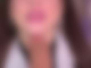 Bllowjoyy's Live Sex Cam Show