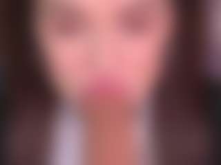 Bllowjoyy's Live Sex Cam Show
