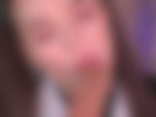 Bllowjoyy's Live Sex Cam Show
