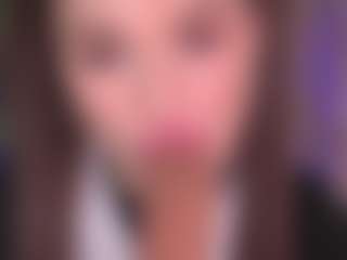 Bllowjoyy's Live Sex Cam Show
