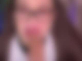 Bllowjoyy's Live Sex Cam Show