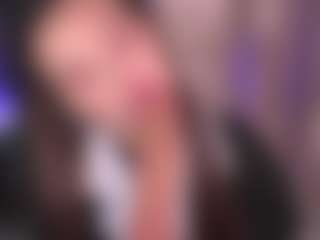 Bllowjoyy's Live Sex Cam Show