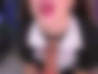 Bllowjoyy's Live Sex Cam Show