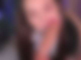 Bllowjoyy's Live Sex Cam Show