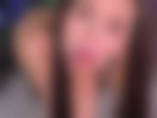 Bllowjoyy's Live Sex Cam Show