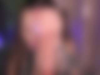 Bllowjoyy's Live Sex Cam Show