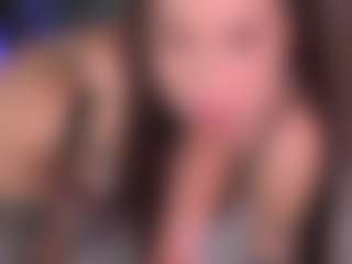 Bllowjoyy's Live Sex Cam Show
