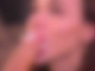 Live cam show with Bllowjoyy - Teen (18+) on SinfulBabes