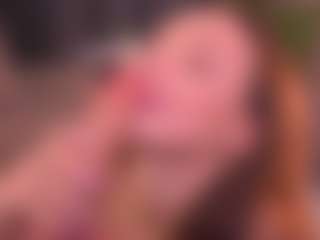 Live cam show with Bllowjoyy - Wet on PervPlay.com