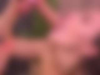 Bllowjoyy's Live Sex Cam Show