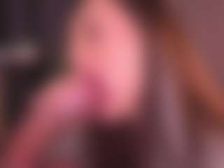 Bllowjoyy's Live Sex Cam Show